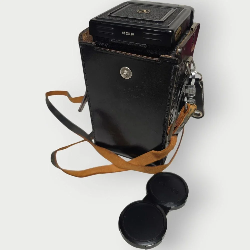 Yashica‎ Mat-124 G Vintage TLR 80mm Film Camera Black LEATHER CASE UNTESTED